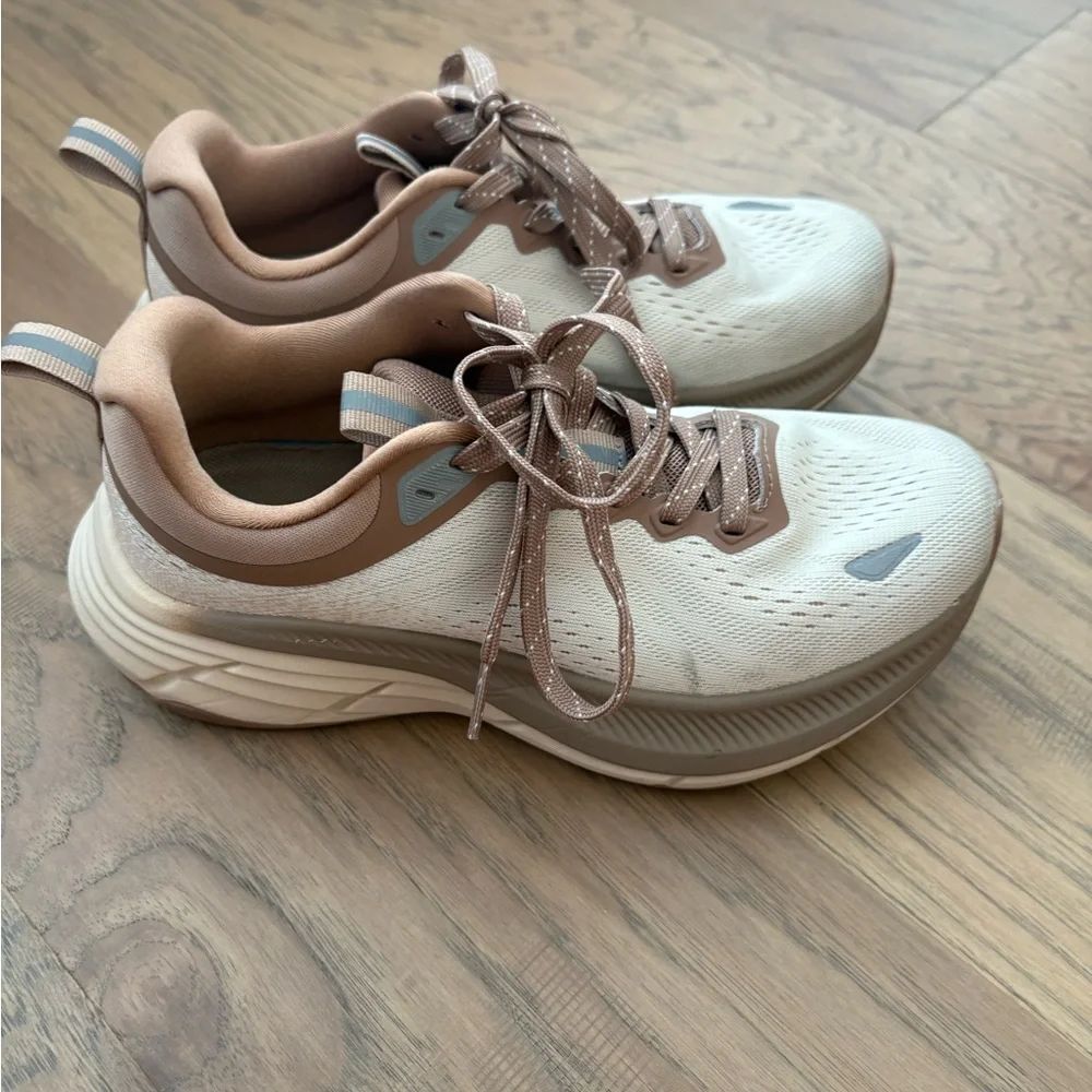 Casual Cream and Tan Sneakers